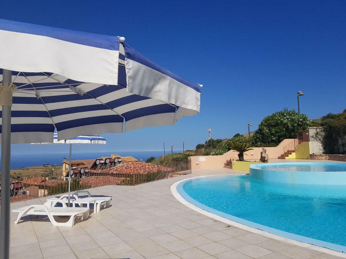 Residence Pala Stiddata With Panoramic Swimming Pool Trinità dʼAgultu Exterior foto
